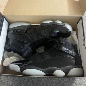 PRICED TO SELL FAST !! Nike Air Jordans shoes six 6 rings men’s 11